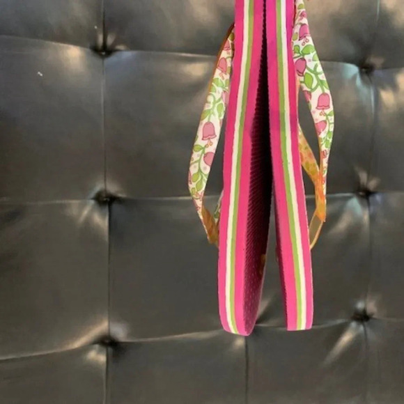 Vera Bradley Lilli Bell pink floral flip flops L - Picture 2 of 6